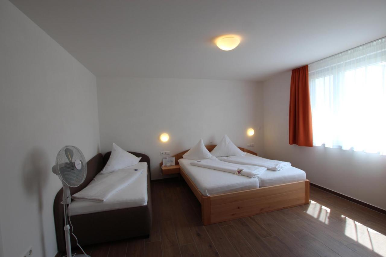 Hotel Sunnegaessle Rust Εξωτερικό φωτογραφία