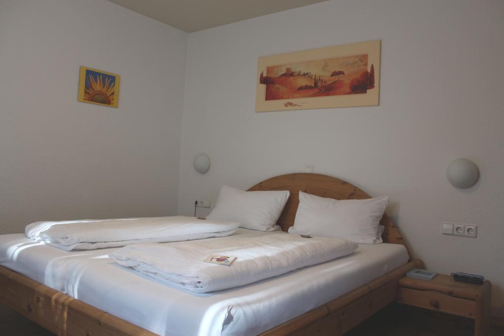 Hotel Sunnegaessle Rust Δωμάτιο φωτογραφία